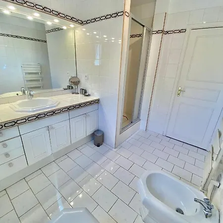 Villa Limo Frejus Spacieuse Piscine Villa Fréjus