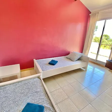 Villa Limo Frejus Spacieuse Piscine * Fréjus