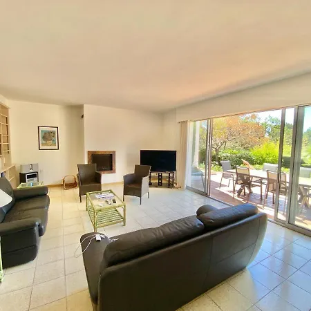Villa Limo Frejus Spacieuse Piscine * Fréjus