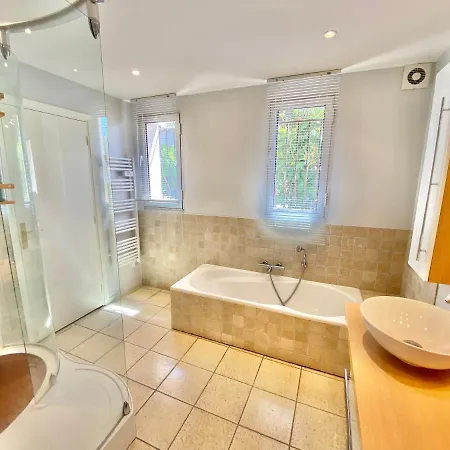 Villa Villa Limo Frejus Spacieuse Piscine Fréjus
