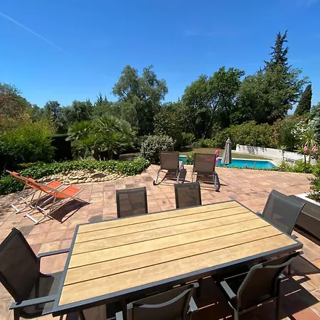 Villa Limo Frejus Spacieuse Piscine * Fréjus