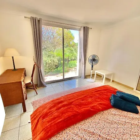 Villa Limo Frejus Spacieuse Piscine